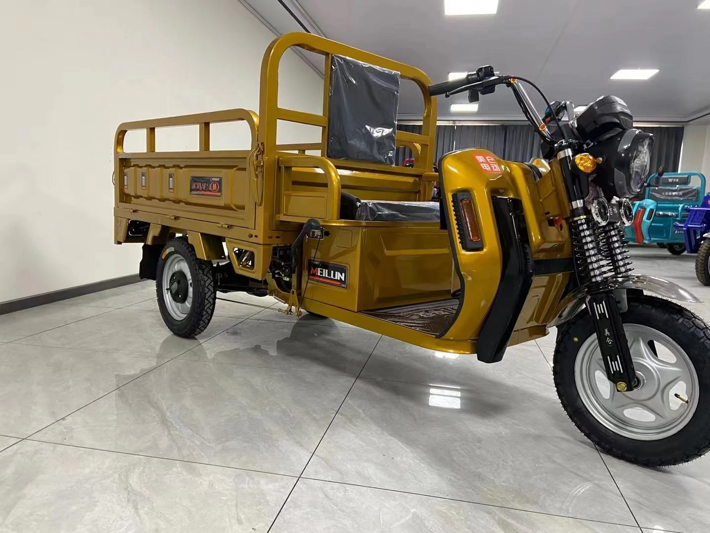 EEC Сертифицированный 200300cc Электрический грузовой трехколесный велосипед fueleicent экологически высокопроизводительный автомобиль