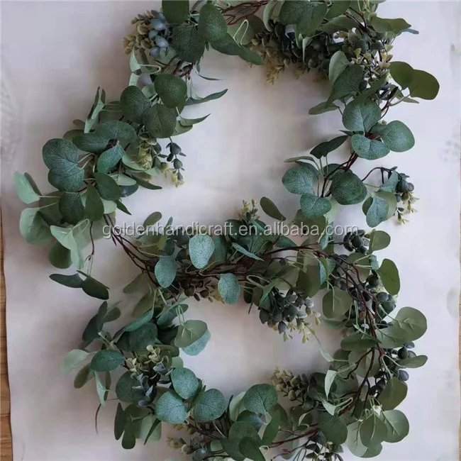 Artificial Leaves Wreath Eucalyptus Greenery Garlands for Wedding Decor