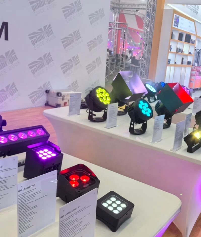 Good quality IP65 Waterproof Par Light 12x20W RGBCLA 6in1 SMD LED Wireless DMX Stage Wash Parcan lighting