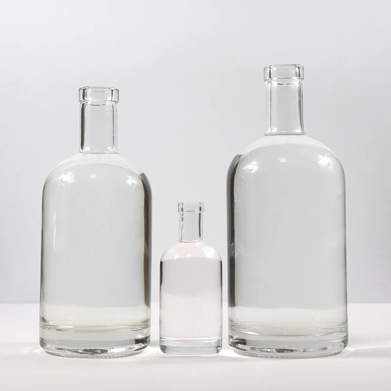 Классические стеклянные бутылки с длинным горлышком для крепких напитков 330 мл 500 750 плоские виски бурбона джина текилы бренди энергетических