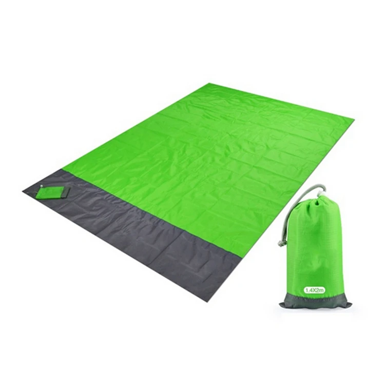 Spot Outdoor Moisture-Proof Pad Folding Picnic Mat Mini Waterproof Pocket Beach Mat Striped Polyester Camping Mat