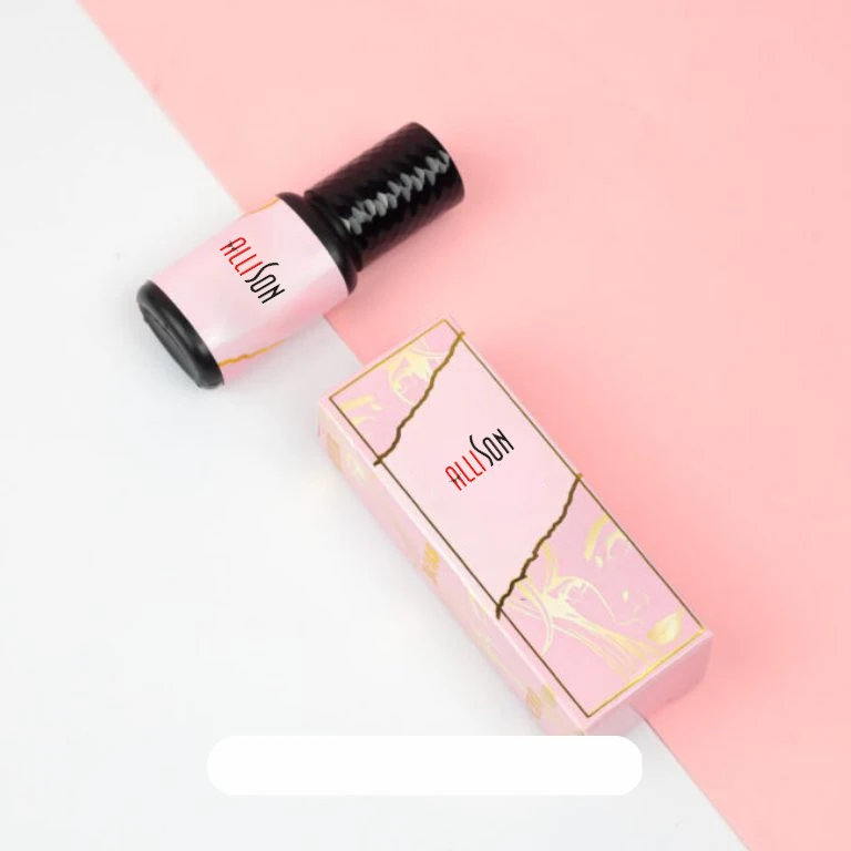 0.3-0.5s Strong Low Smell Lash Glue Fast Drying Black Eyelash Glue Eyelash Extension Glue Eyelash Adhesive,Middle Bottle 5ml