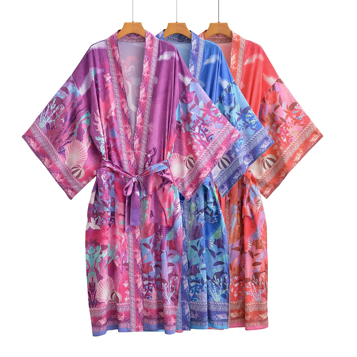 2023 Bohemian Beach Style Vintage  print flare sleeve  ladies fashion bohemian rayon cardigan short kimono