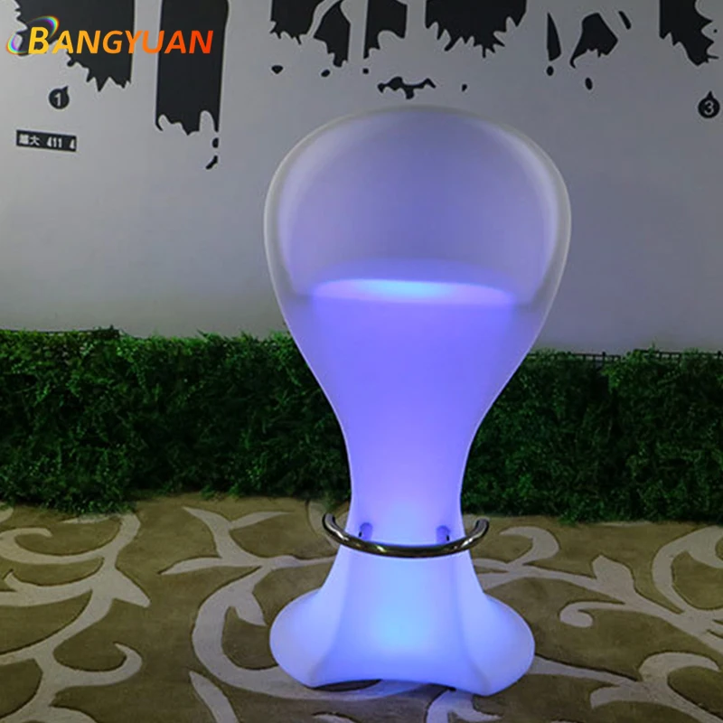 16 RGB Colors Led Cube Chair with Remote Rechargeable Perfect For Pool Deck Cool Stools IP68 Waterproof 100mm 150mm Crystal Cube