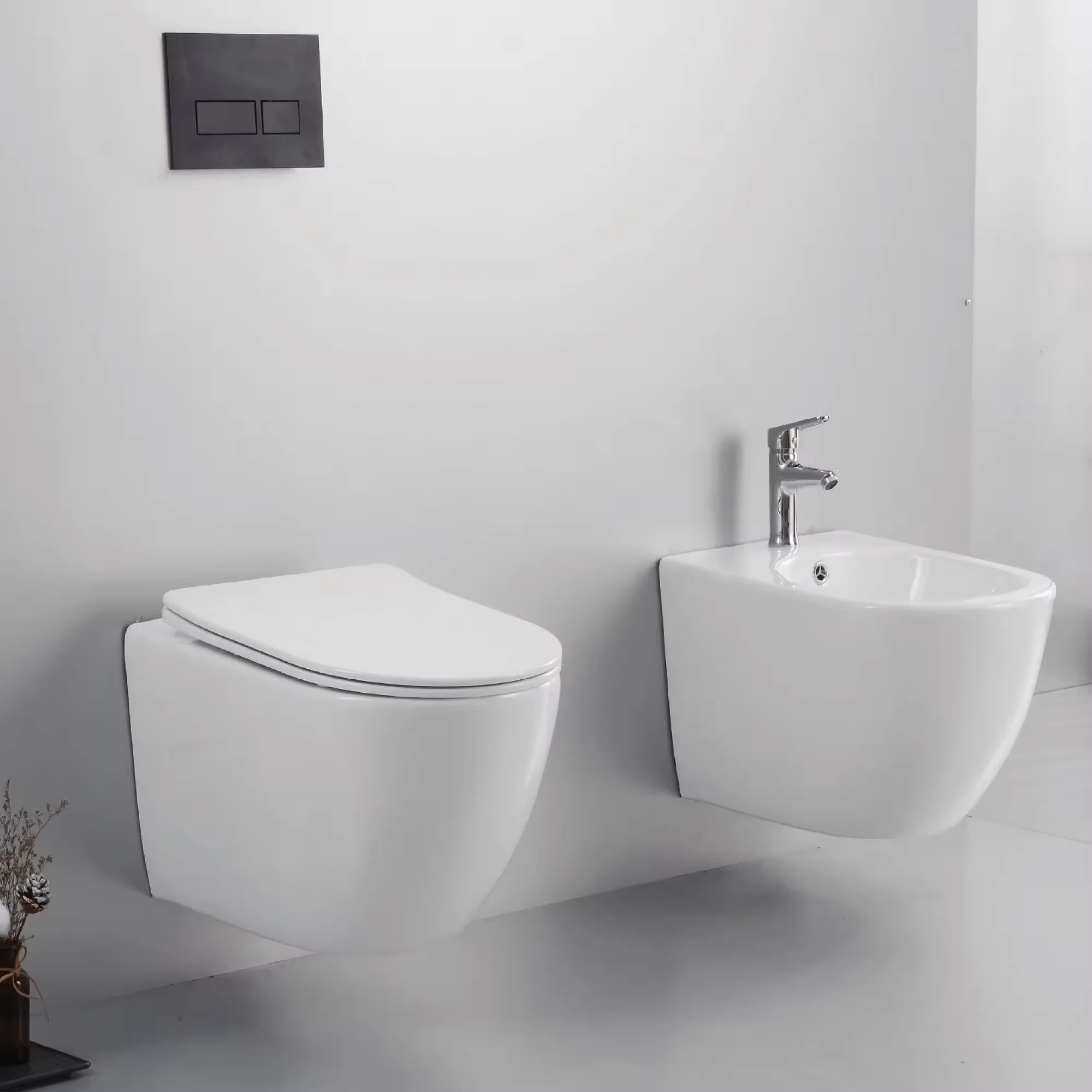 Аналогичное роскошное Королевское настенное биде и туалеты для ванной комнаты