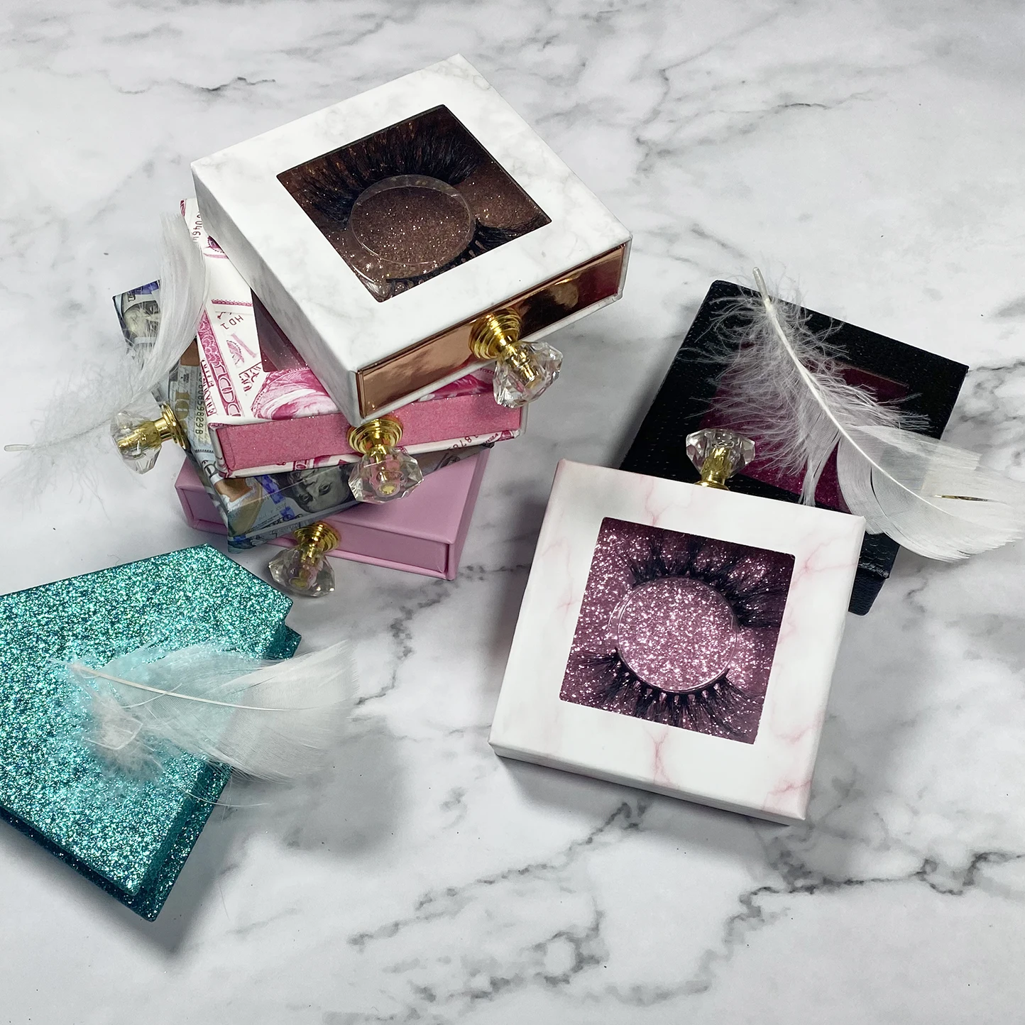 
Hot Selling 5d Siberian Mink Eyelashes Strips Brand Mink Eyelashes Vendor 