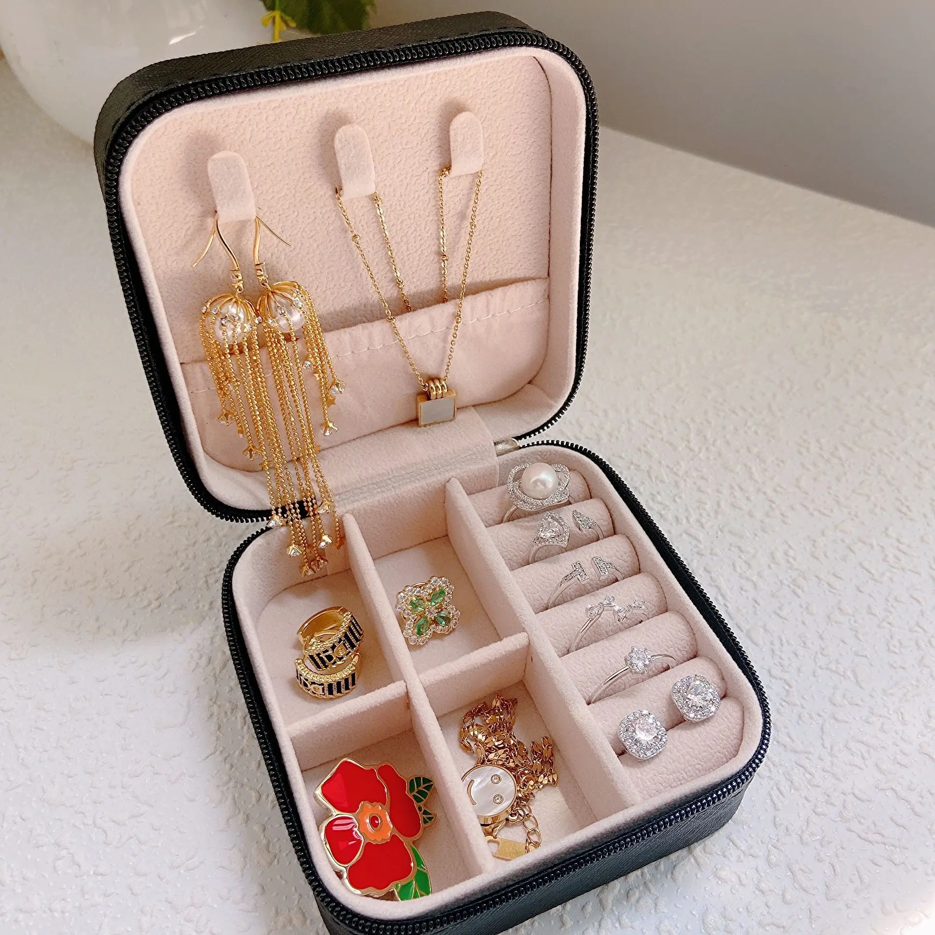 Women Girls Jewelry Storage Box Small Ring Earring Jewelry Case Travel Portable Jewelry Organizer Box for wedding gift