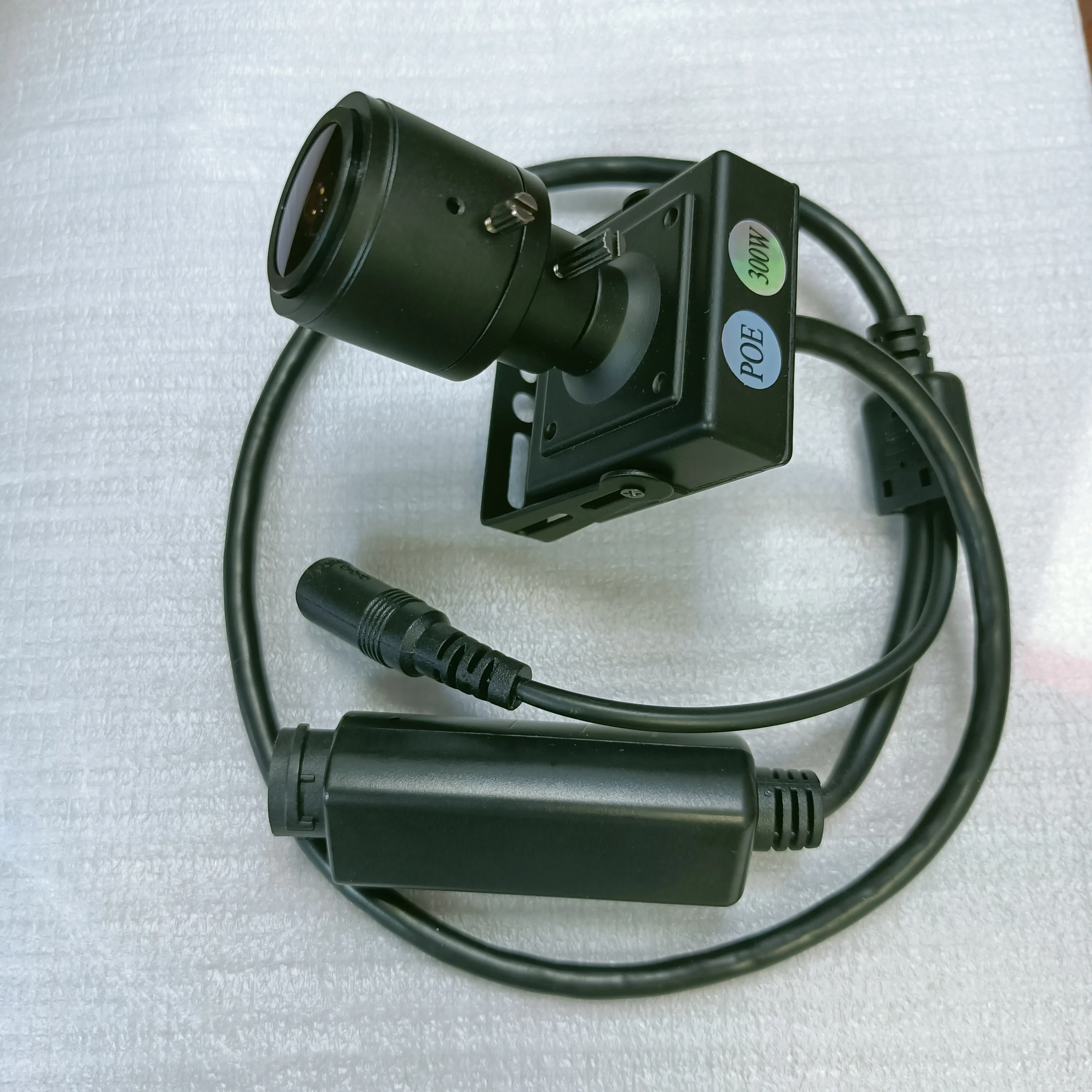 H.265 Zoom 2.8-12mm indoor hd mini Ip Camera with Poe48v or dc12v