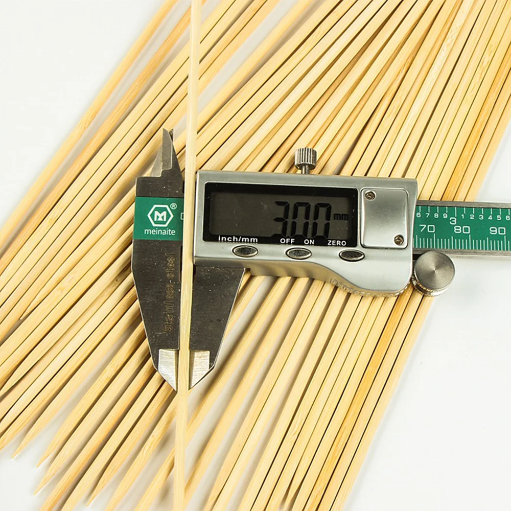 Natural Bamboo Round Bbq Disposable 2.5mm 30cm Skewer Sticks Barbecue Stick With Bamboo Skewers