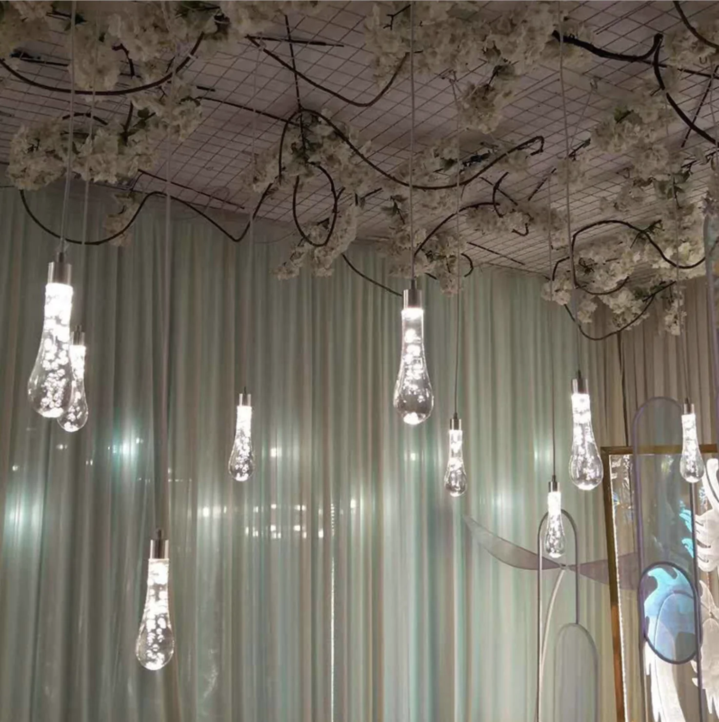 Large Gorgeous decorating led water drop ceiling decorative lighting for wedding decoration