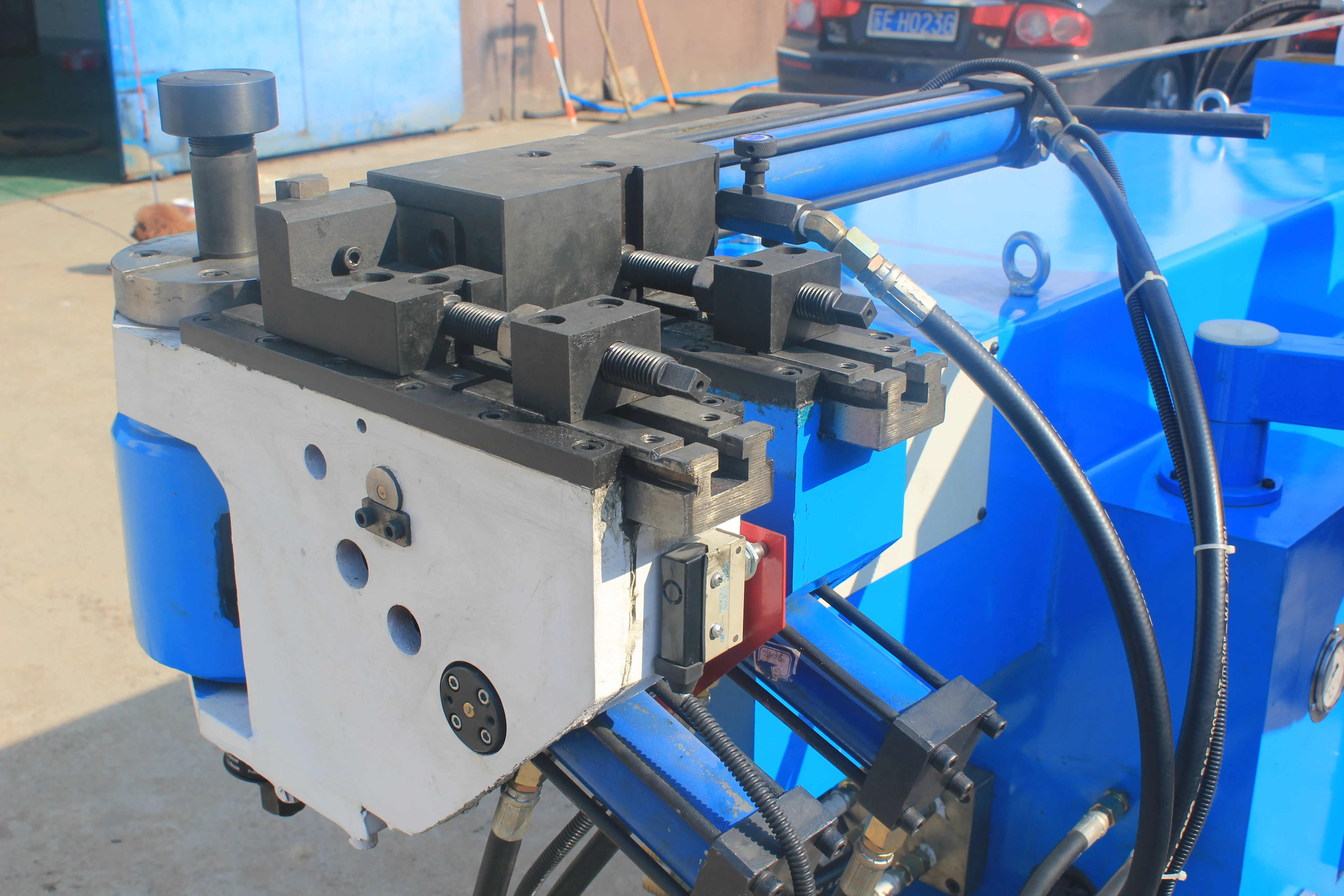 DW38NC bending capacity 38 x 2mm hydraulic pipe bending machine