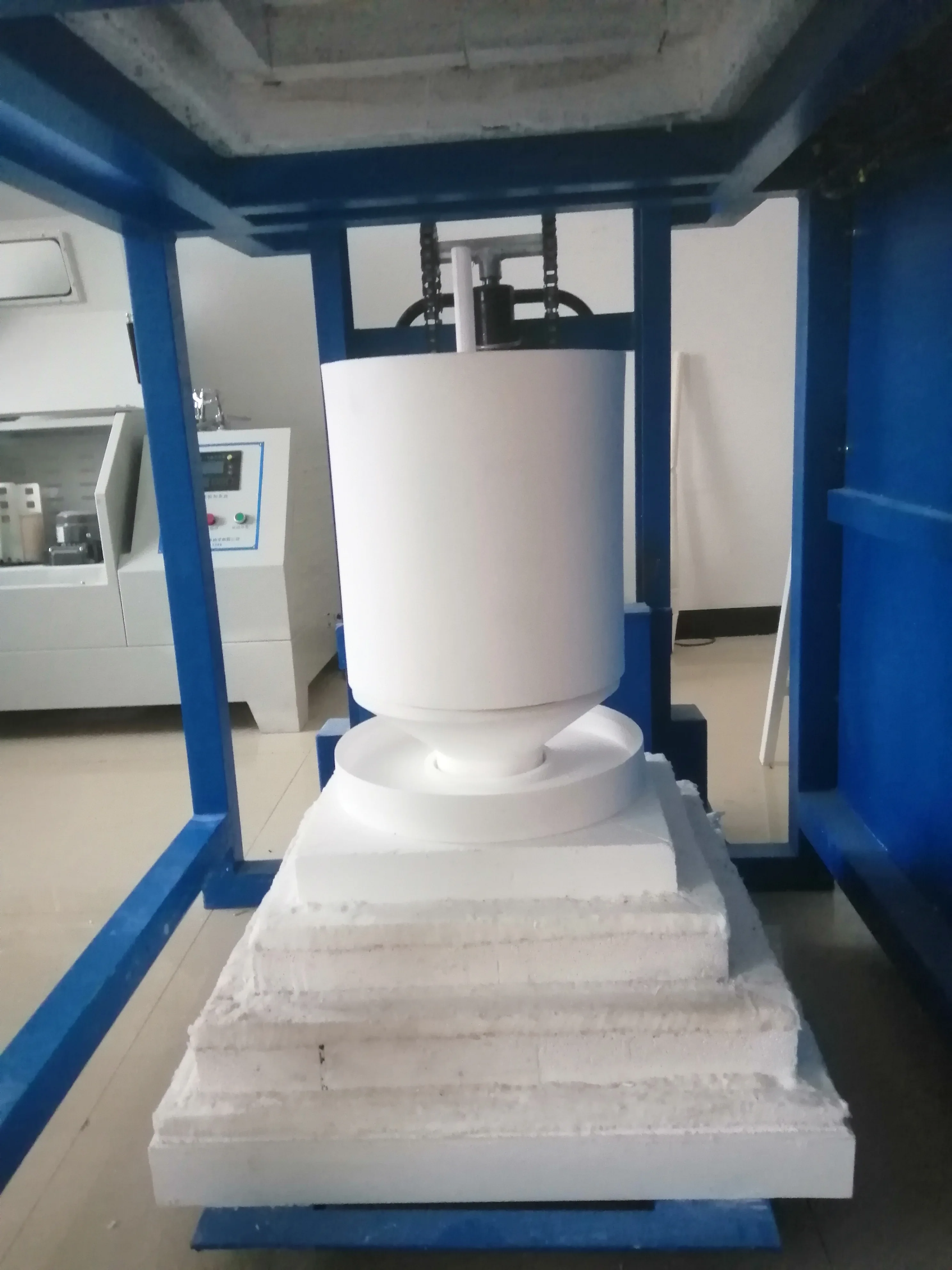 1600C Industrial or lab electric glass or silver melting and frit furnace fabricant