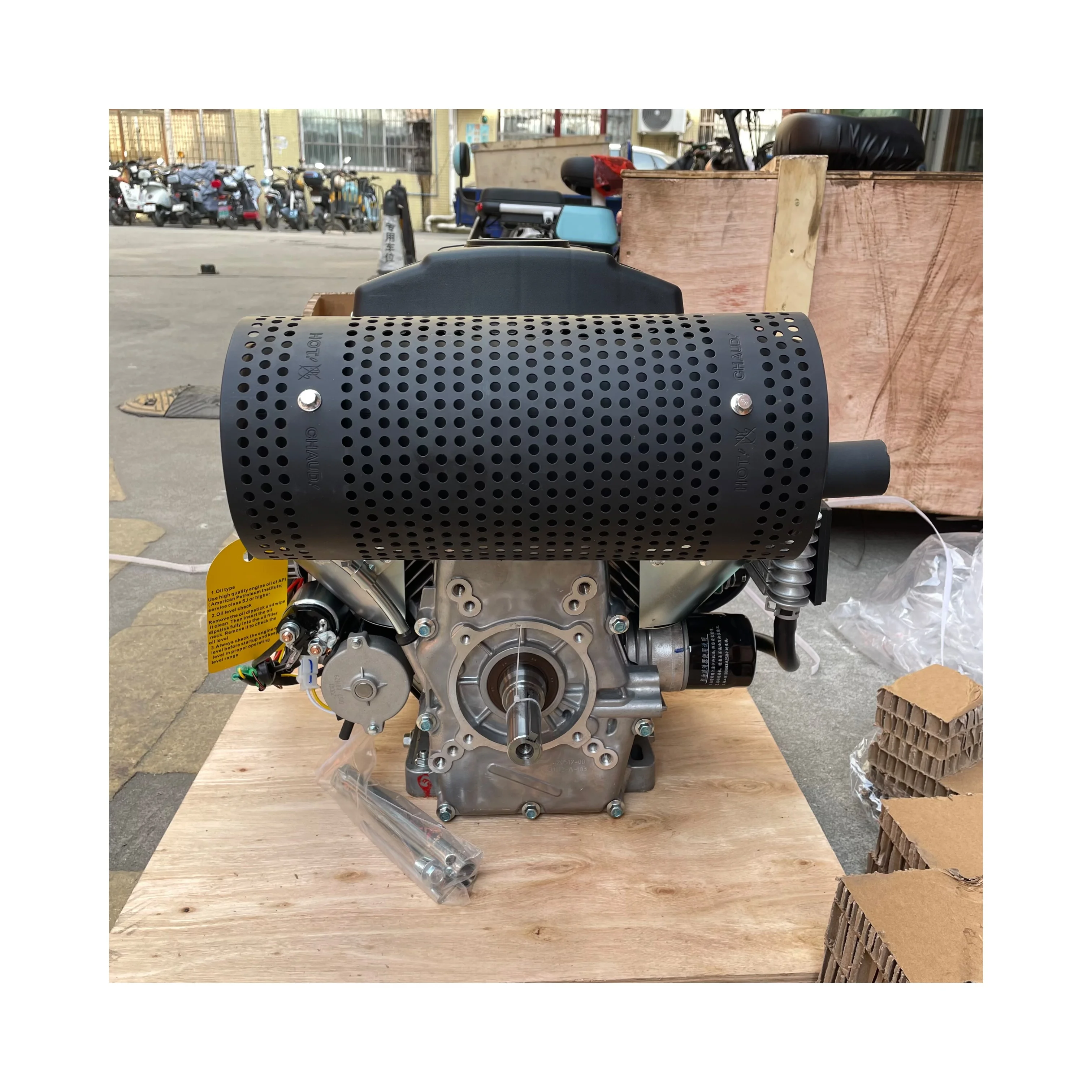 Совместимый 670CC 4-тактный бензиновый двигатель 2V78 с горизонтальным валом в двухцилиндровый Новый станок R670D