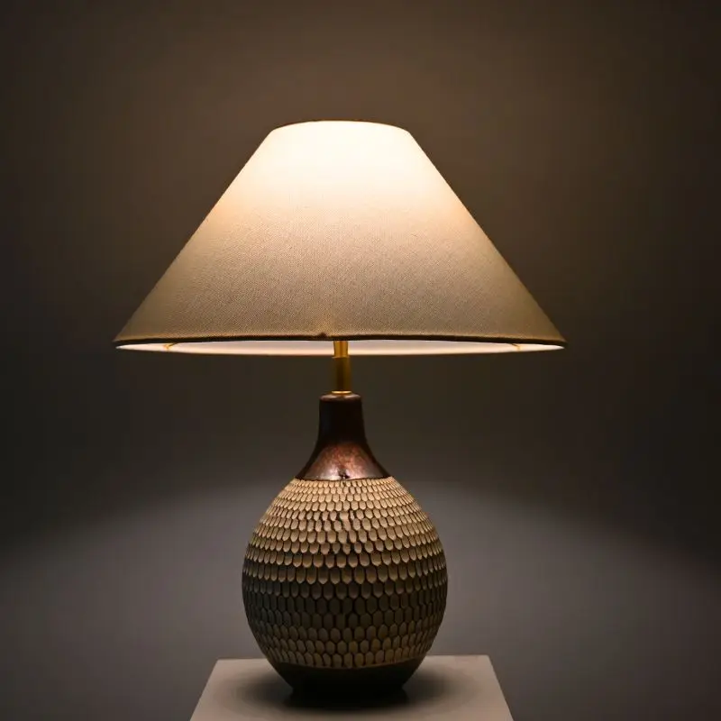 Wabi-sabi Pottery Moulded Honeycomb Living Room Bedroom Decorative Simple Retro Table Lamp