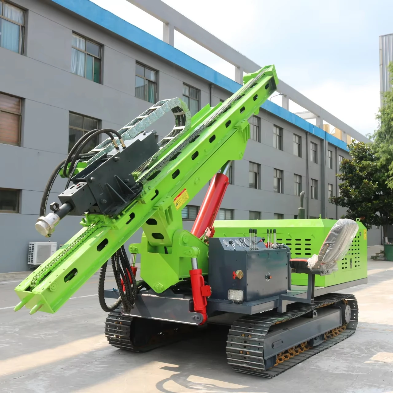 Manufacturer Provides Straightly Hydraulic Drop Hammer Pile Driver Machinery Mini Diesel Solar Panel Pile Ramming Machine