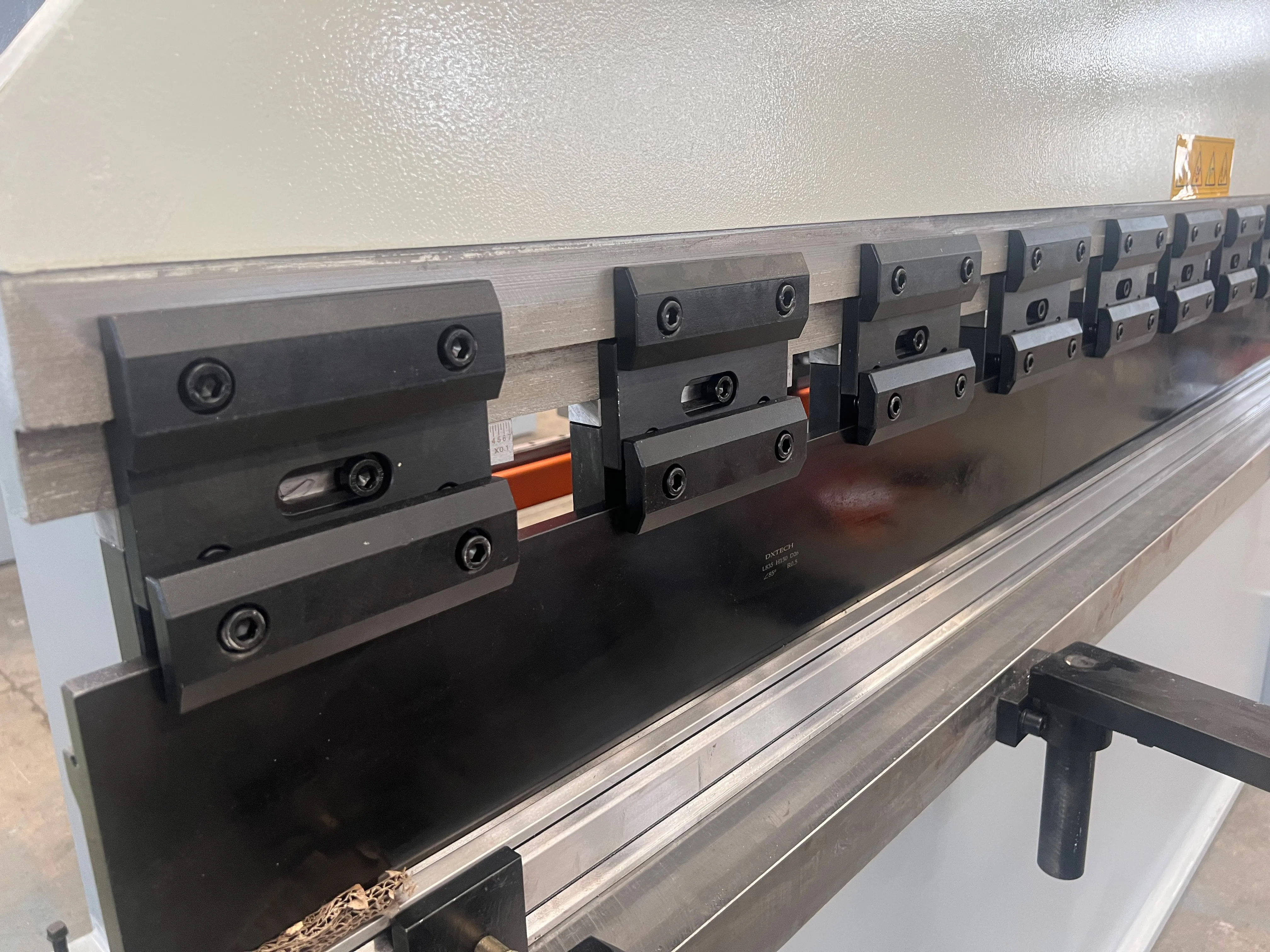 2023 г., заводская цена, гидравлический листогибочный станок из алюминия с ЧПУ FS40T на 160 тонн от Forsun по лучшей цене