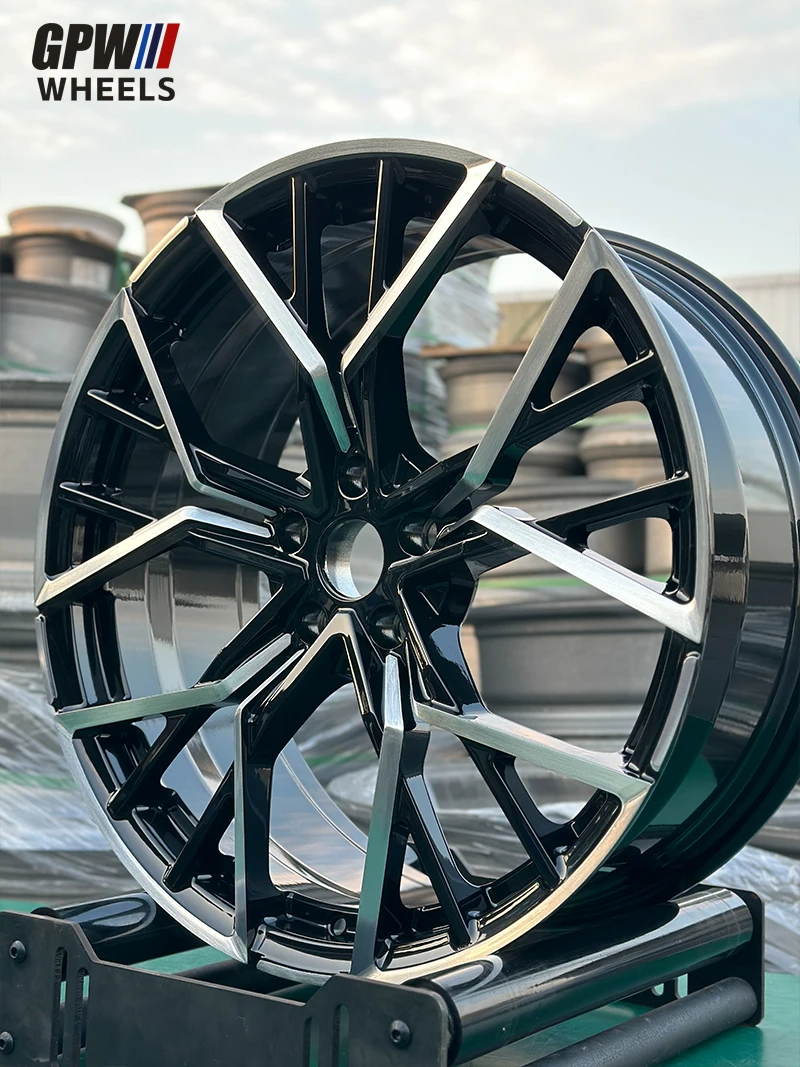 Hot sale new design forged wheels aluminum black bronze machined face rims 16- 24 inch with PCD 5x120 5x112 5x130 for BMW AUDI