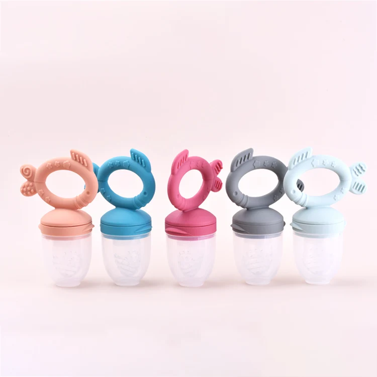 Wholesale Non Toxic Soft Silicone Whale Baby Food Fruit Feeder Pacifier Removable Part Spring-type Hotel