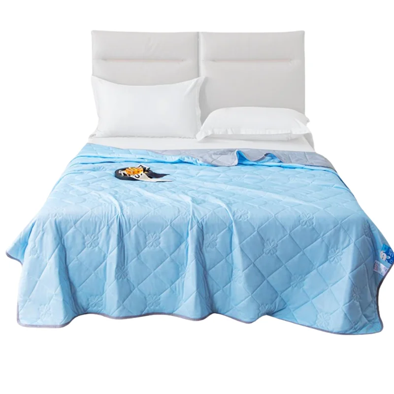 Cooling Throw Blanket Lightweight Summer Cool Blanket Breathable Sky Blue Washable Sweat Absorbing Printing Sleeping Blankets