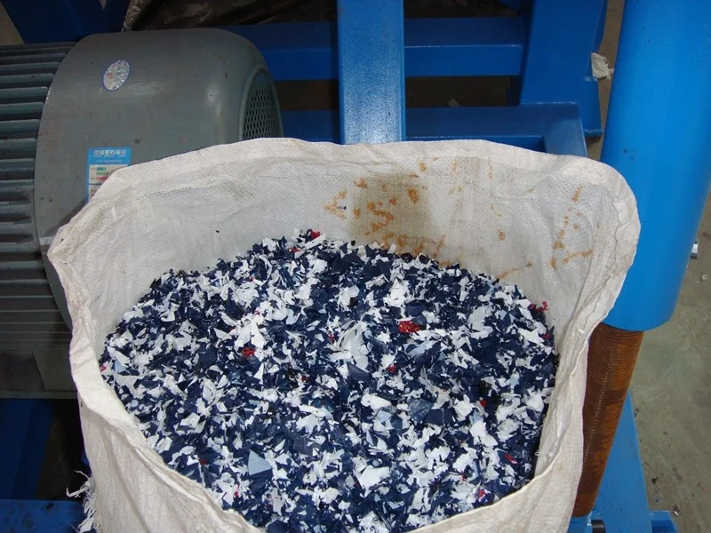 waste plastic film bag cans wood pallets lumps blocks shedder single shaft shredder machine for sale