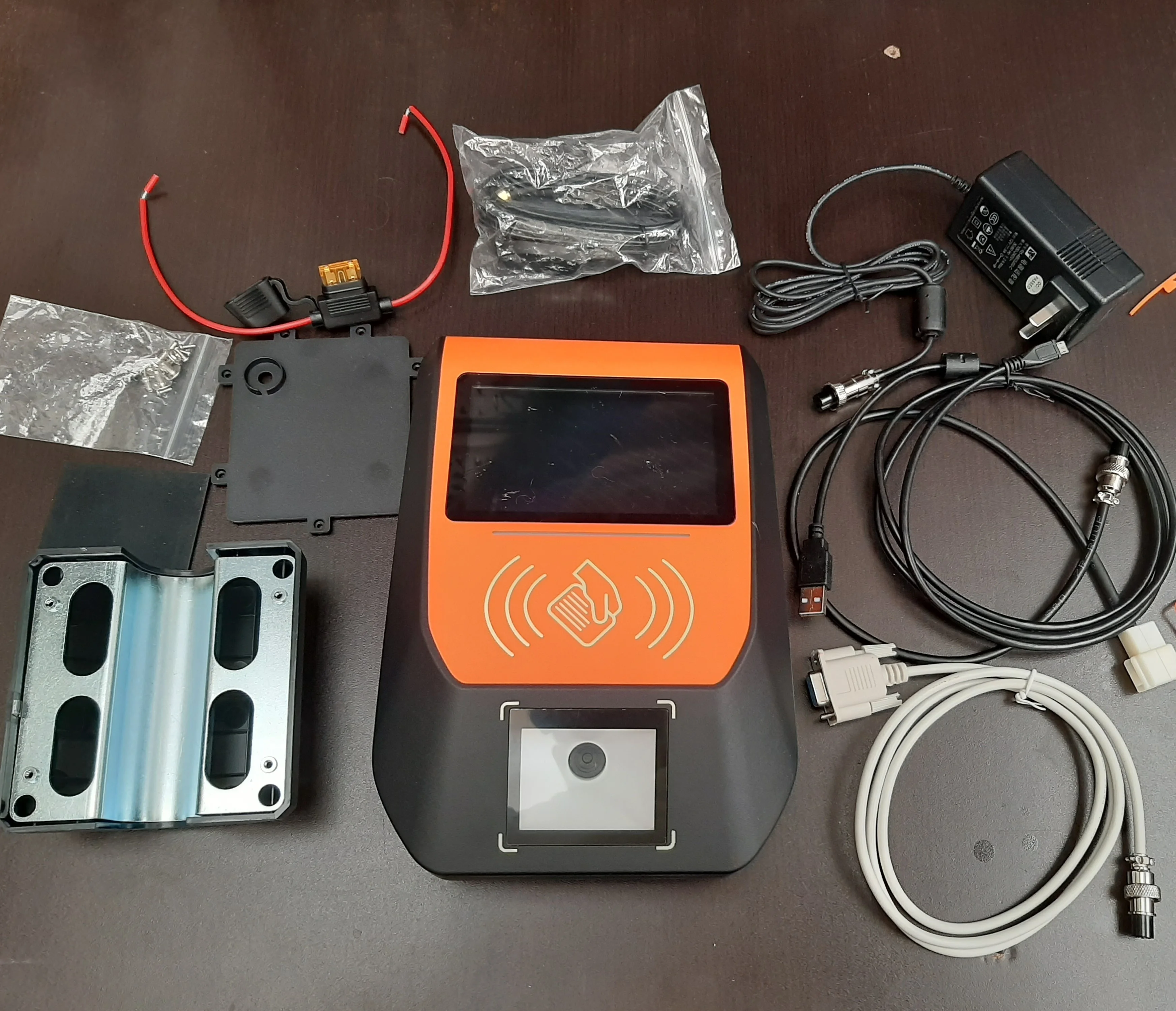 Factory transport ticket machine with card reader writer for fare collection