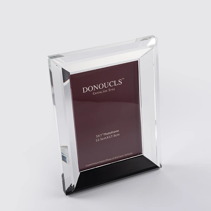 Wholesale Luxury Crystal Photo Frame Personalized 3D Crystal Decorative Love Light With Pictures