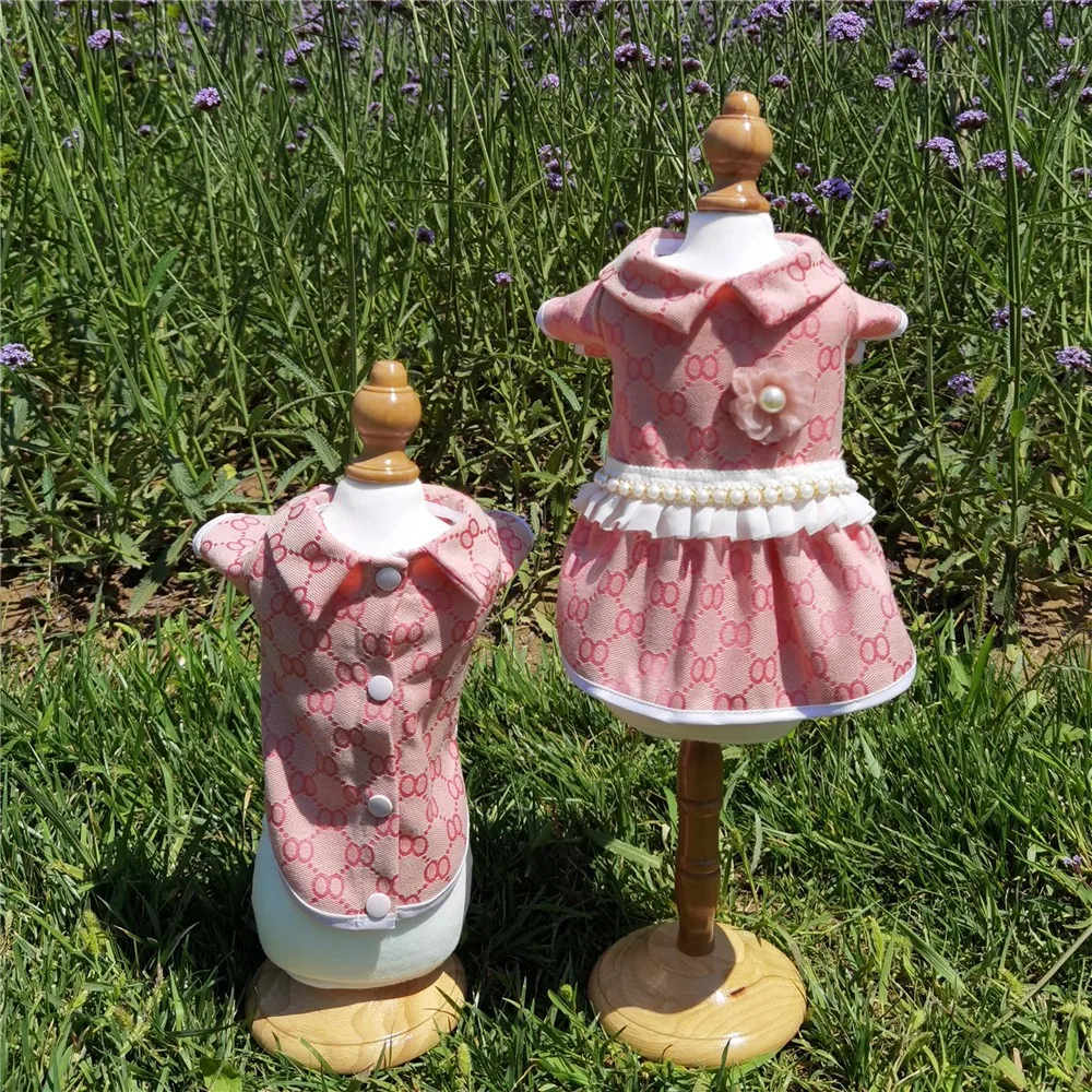 Manufacturers direct pet supplies trend brand bulldog fat big clothes lovers dog dress and shirt pink