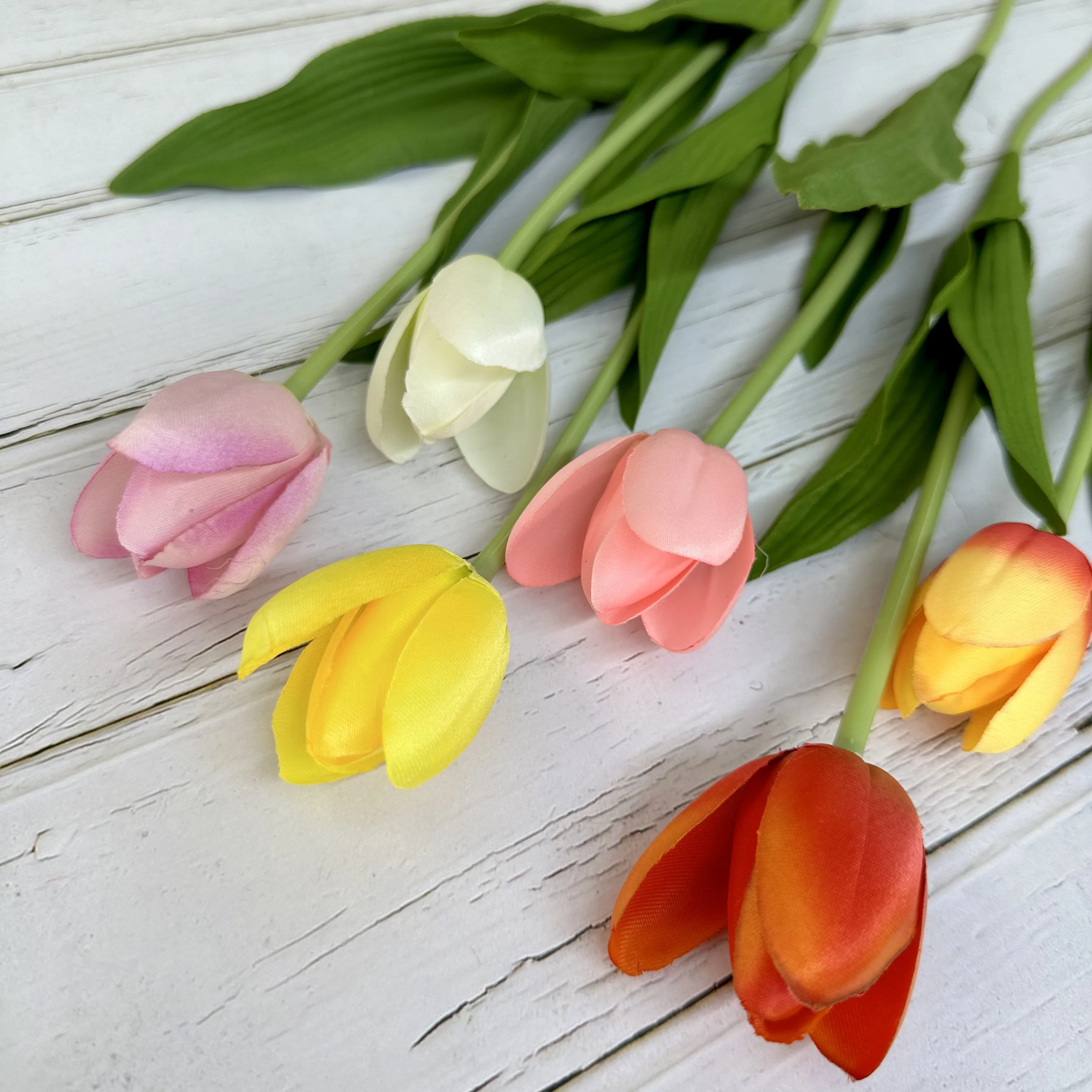 A11  Multicolor Tulips Artificial Flowers Faux Tulip Stems Real Feel Pu Tulips Wreath Wedding Bouquet Centerpiece