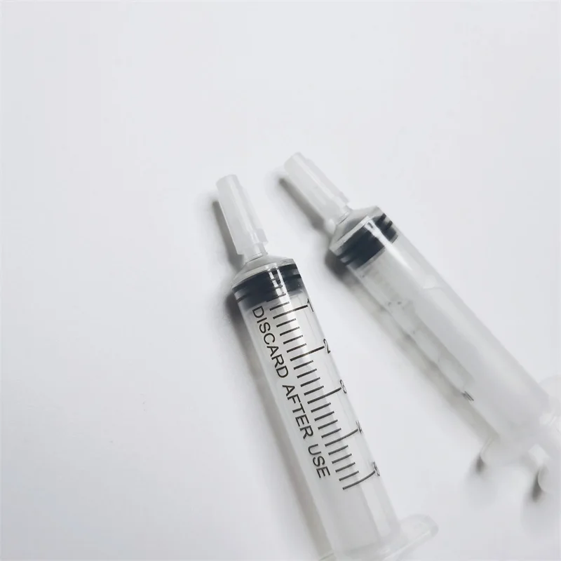 Disposable plastic sealing anti-leak plug syringe straight mouth spiral mouth sealing needle tube plug
