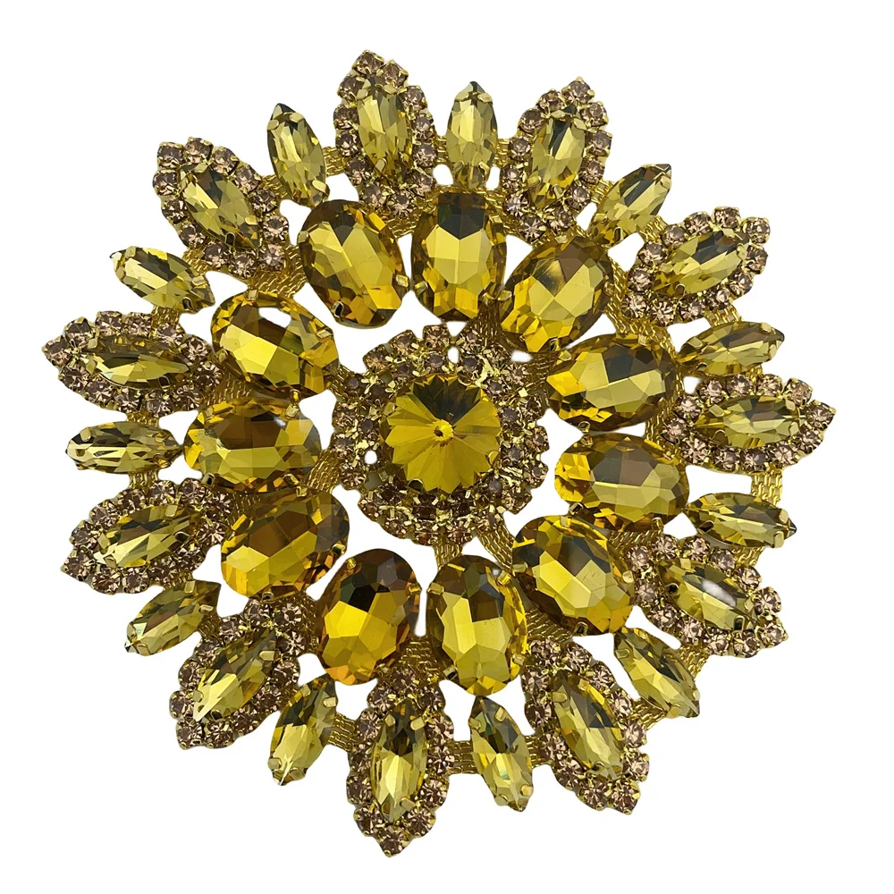 Wholesale  Round Flower Patches Crystal rhinestone applique  Embellishments for Women bridal Dress bag box