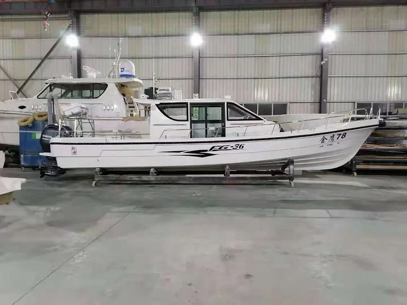 10.6m Fiberglass Fishing Boat with Cabin