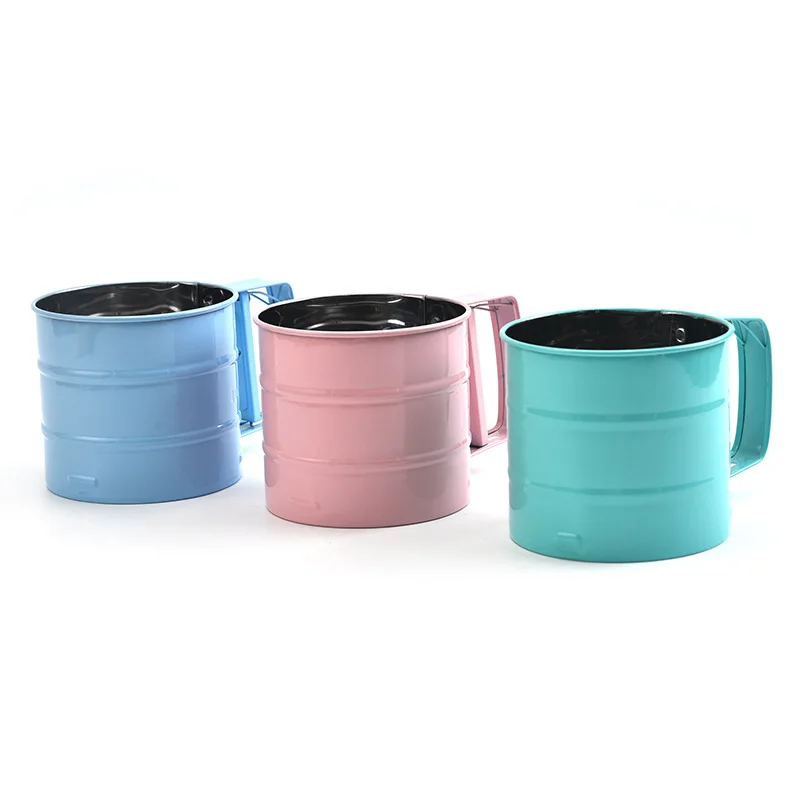 Kingwise Wholesale Kitchen Baking Tools DIY Pastry Bakery Gadget Flour Bolt Stainless Steel Flour Shaker Sifter with Handle