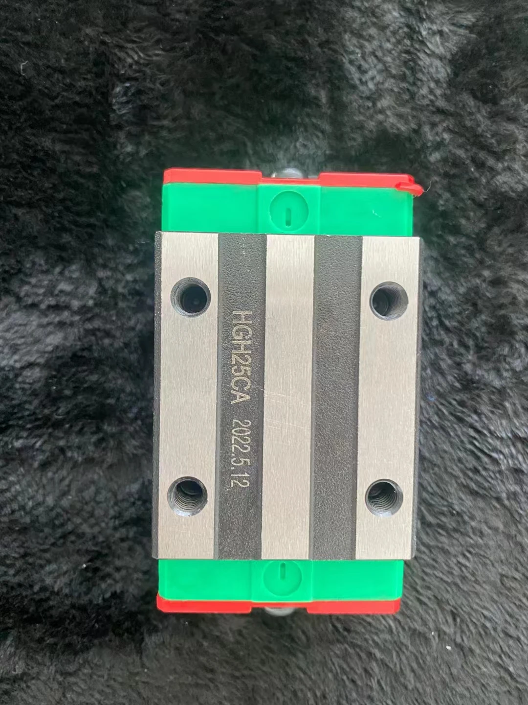 100%Original Hiwin HGR15 linear guide and HGH15CAZAC linear block HGH15CA