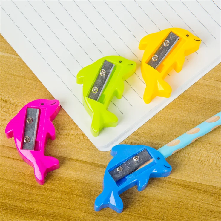 Free sample In stock stationeries and school supplies cartoon whale shape colored plastic mini pencil sharpener for children