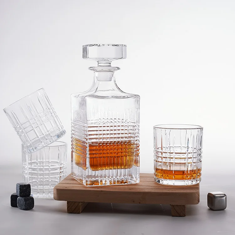2022 Amazon Top Seller Bottle Wine 750Ml Glass Bottles Liquor Whiskey Bottle Whiskey for Other Wedding Decorations