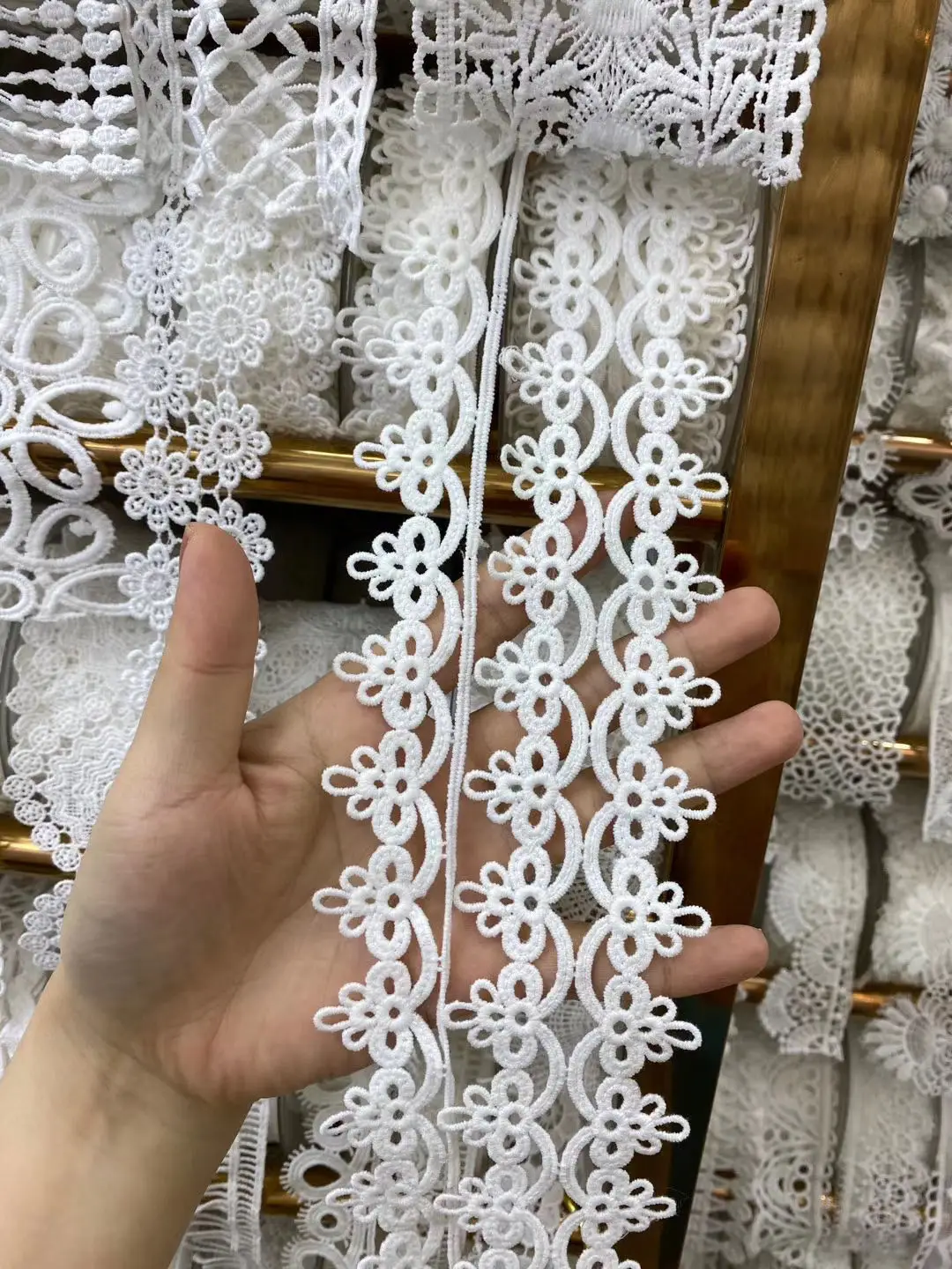 Top Quality Custom Embroidery Lace Trim Fancy White Border lace For Garment Accessories