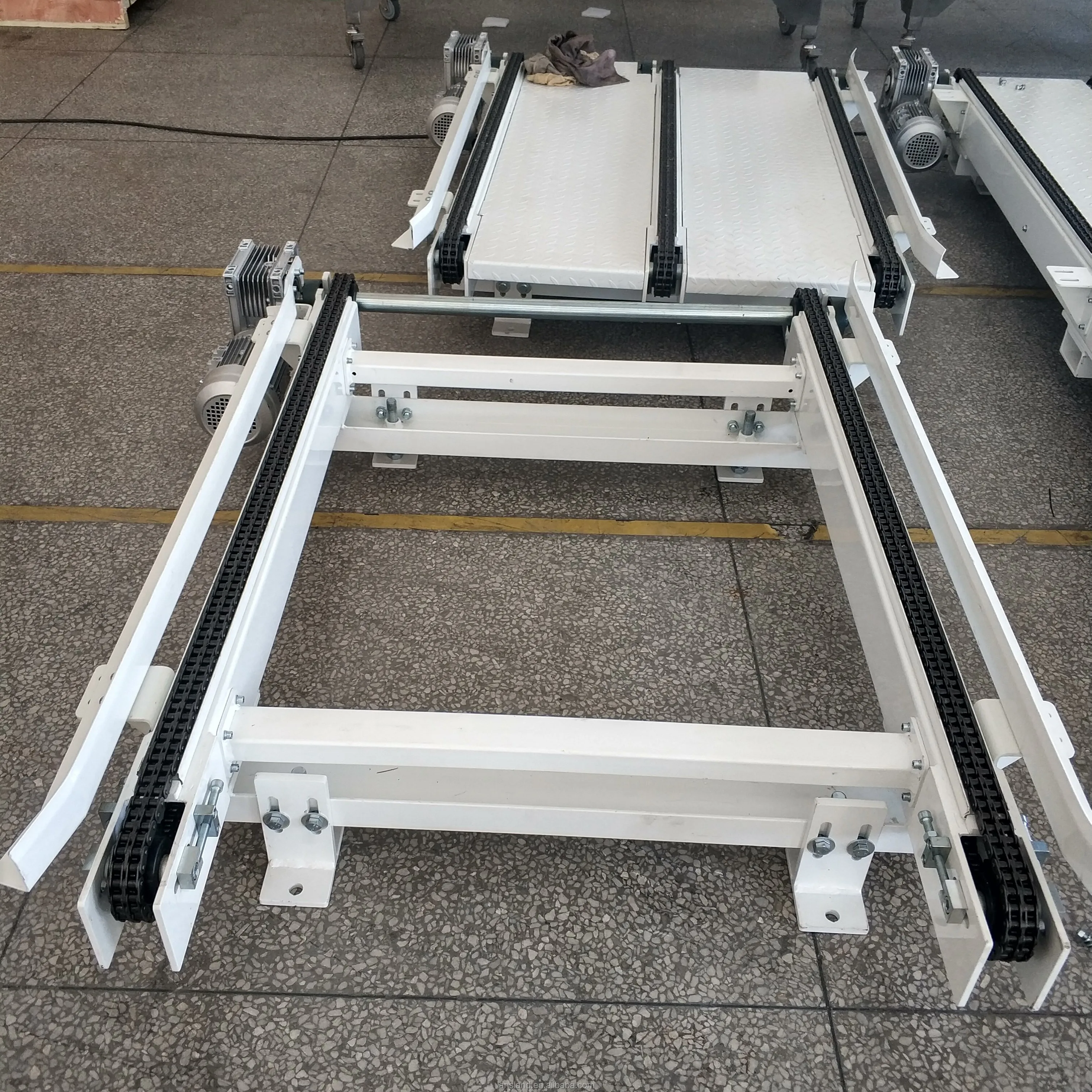 Pallet Roller Chain Plate turntable Truck Loading Conveyor