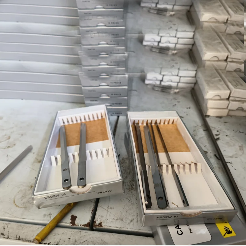 Stainless Steel Straight Cutter Knife for YN Automatic Fabric Cutting Machine