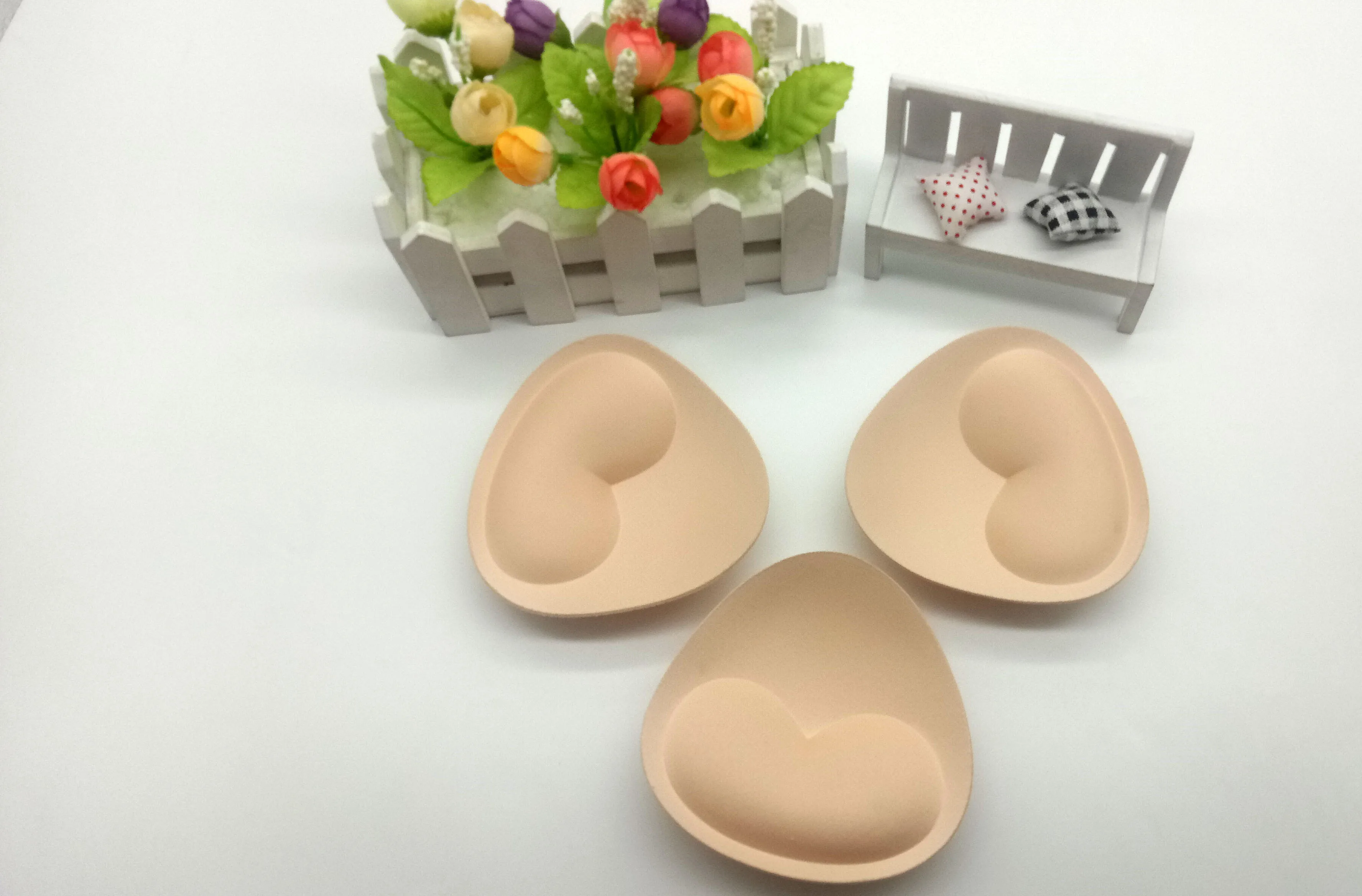 2019 Hot Sale Wholesale Adjustable foam bra,Invisible strapless stylish bra and panty set,Cheap Shaping insert girls in bra