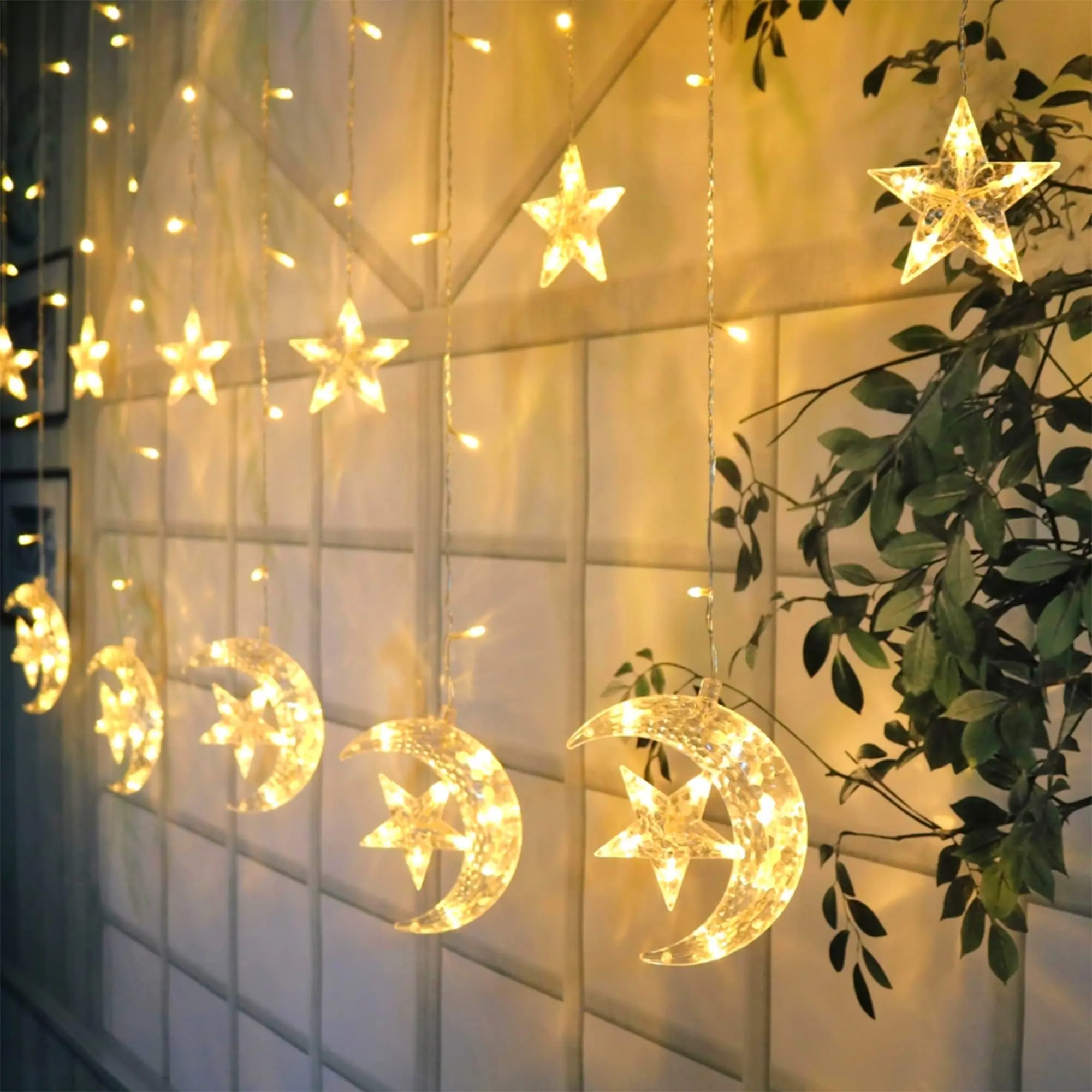 Factory made Wholesale Eid Ramadan Eid Decoration 138 LED Fairy Lights Christmas Fairy Led Moon Star Window Curtain Lights