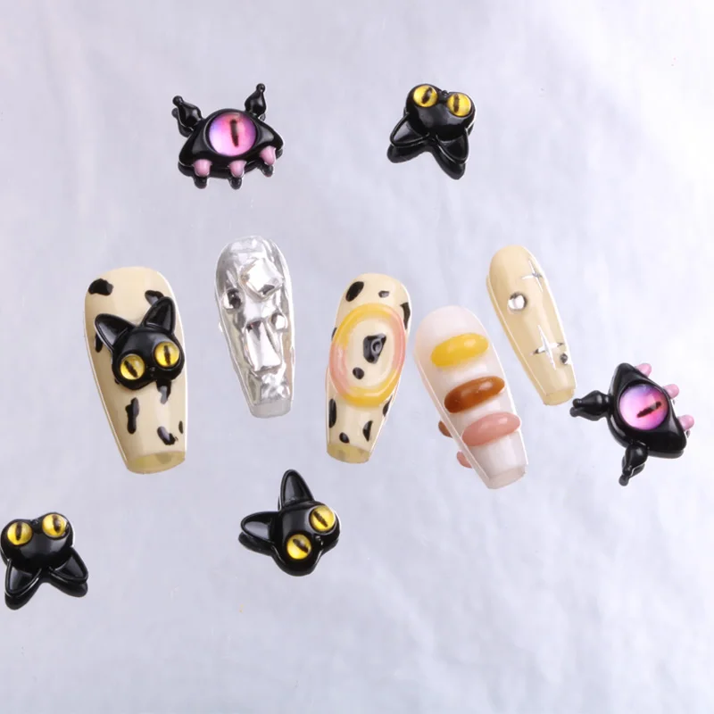 TSZS Wholesale Kawaii Bear Pink Black White with Diamond Rhinestone Diy Alloy Glitter Nail Design Decorations Nail Jewelry Charm