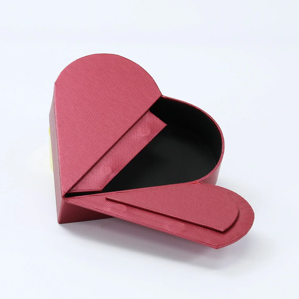 Heart Shaped Paper Box Valentines Red Extra Large Luxury Gift Boxes with Magnetic Closure for Christmas Wedding Gift Chocolate