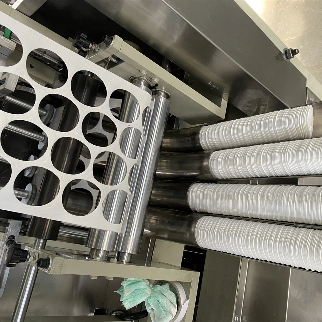 2022 latest design  round shape make up cotton pad making machine