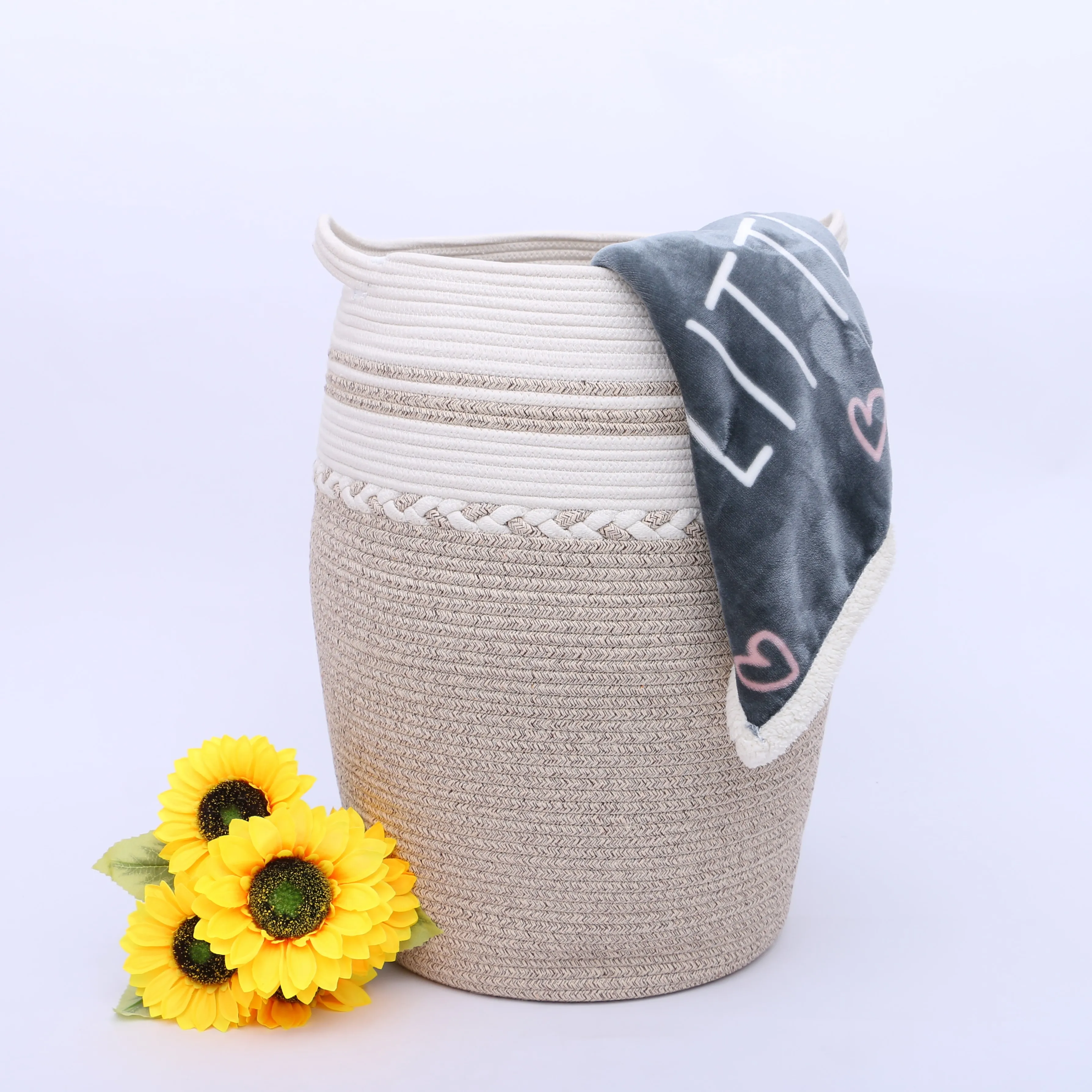 Can directly ship 100 high quality gray miscellaneous large belly  cotton rope woven basket