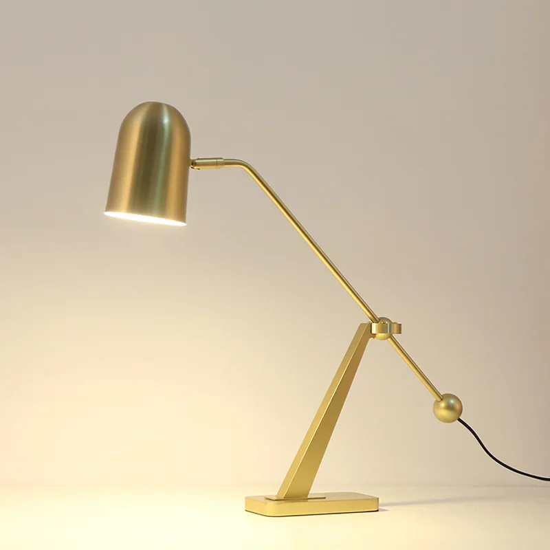 Luxury Brass Iron Royal Style Table Lamp Lamparas Decorativas Table Lamps Home Decor