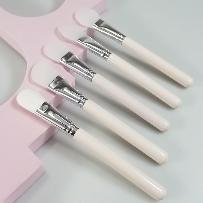 New Arrival Complete Set Beauty Tools Ultra Soft Nylon Makeup Brushes Face Eye Lip Application Custom Foundation Mascara