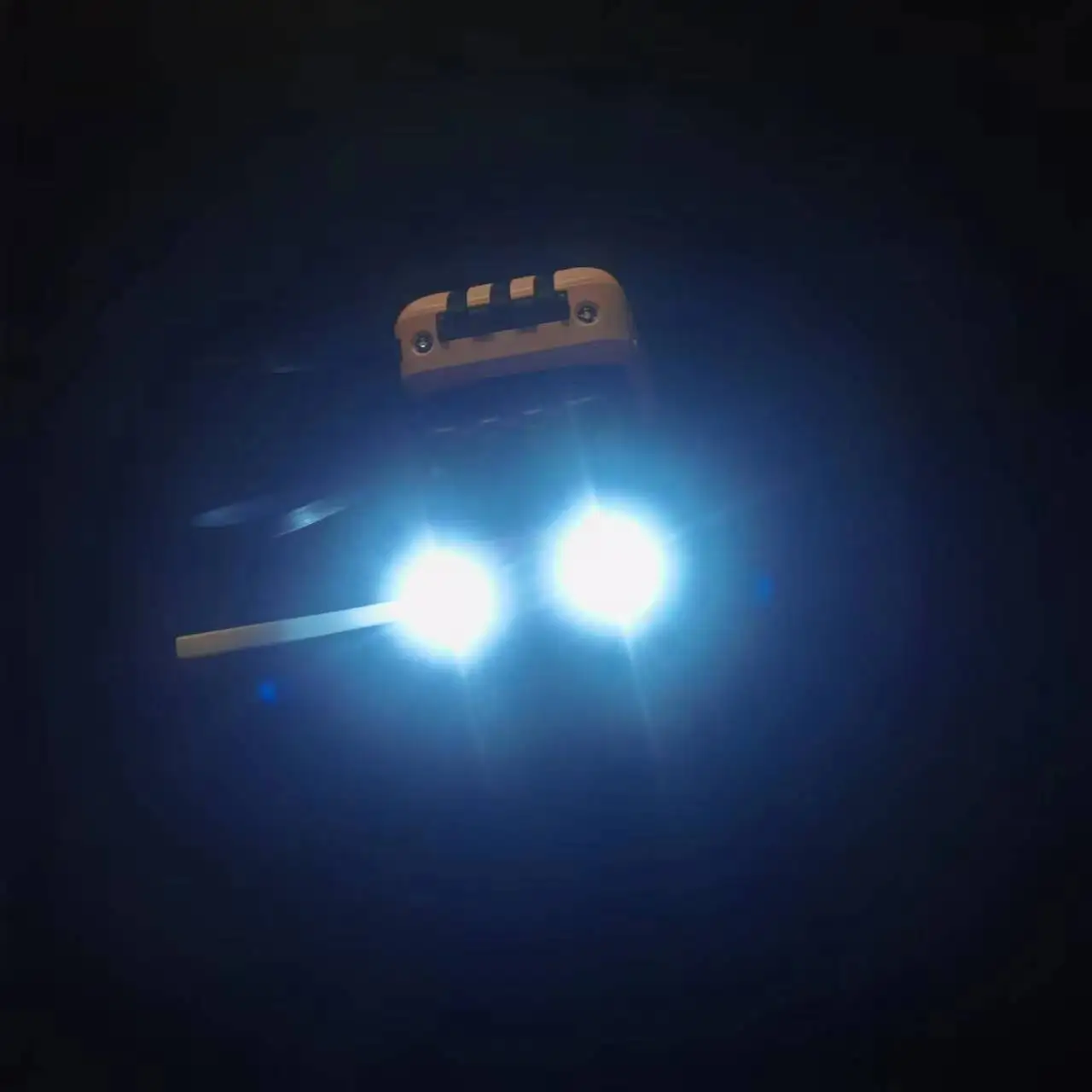 custom brand logo  retail box four-wire full 10000 mah mini-charging light   bulk  supply type c   powerbank