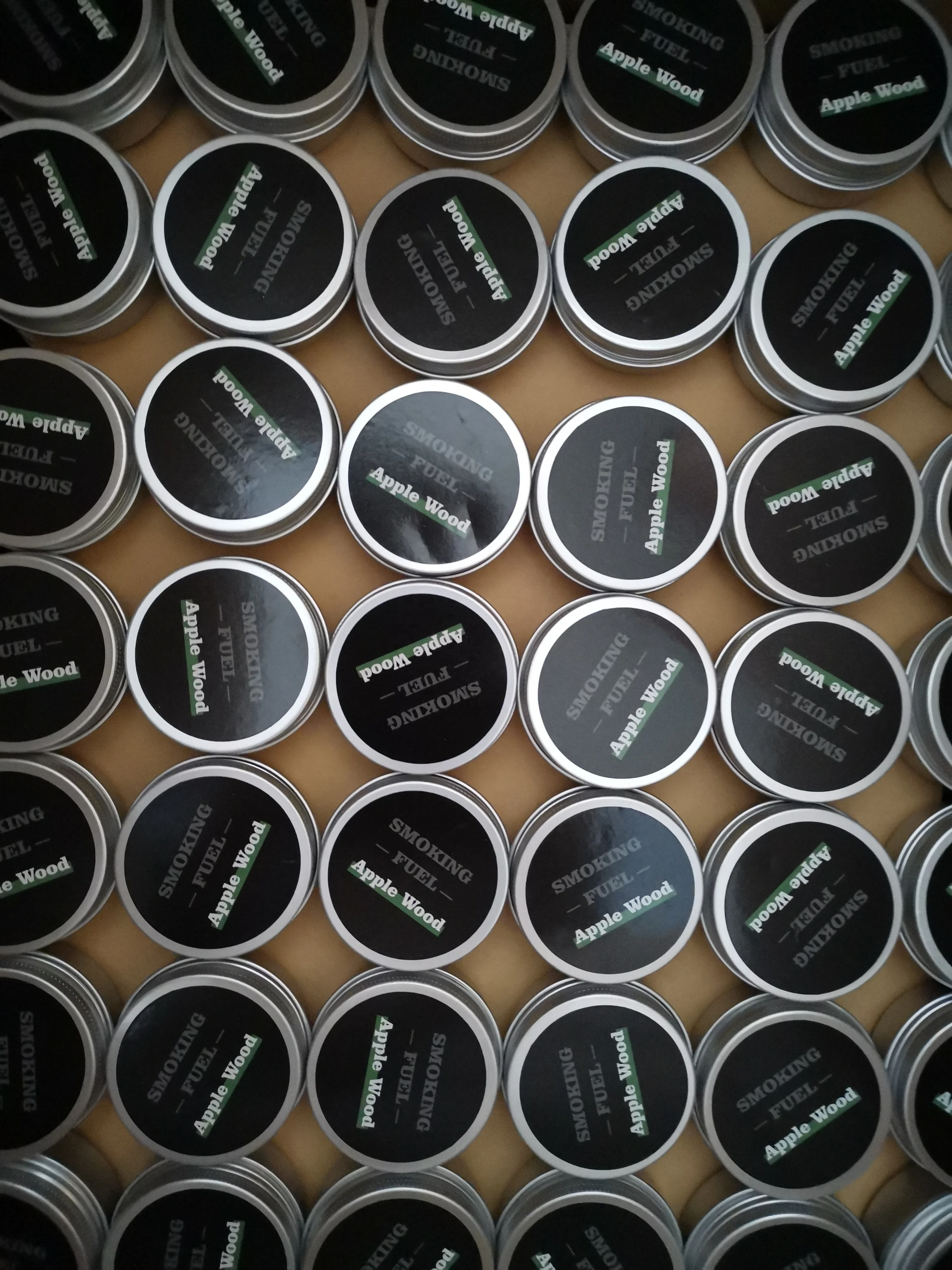 Dry fresh natural wood smoking chips customized labels Cocktail Smoke fuels Smoker oak walnut wood fuel sawdust with gift box