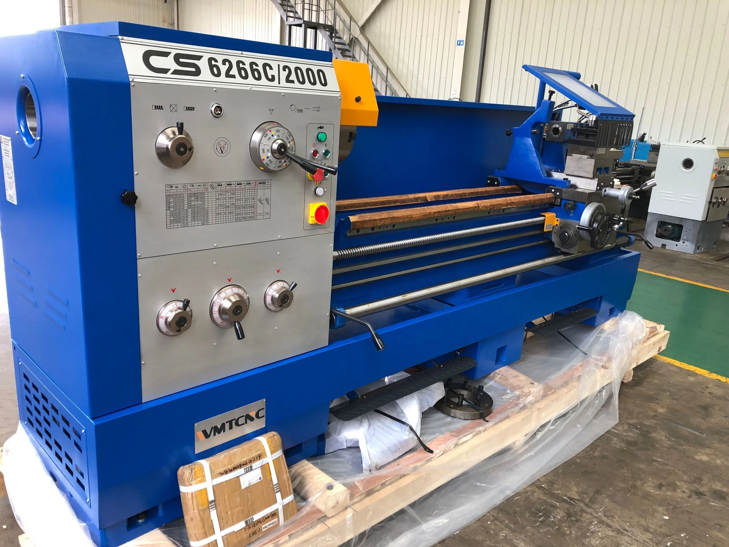 Сверхмощный горизонтальный ручной токарный станок CS6150 для продажи