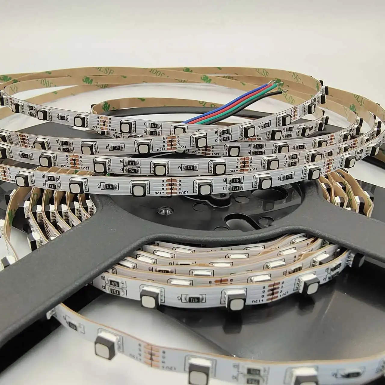 Very thin  smd 3535 led strip rgb 60leds/m dc12v 5mm width 14.4W/M